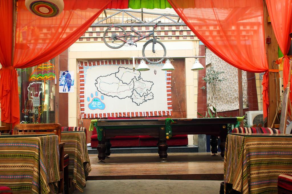 Dengba Hostel Chengdu Branch Zewnętrze zdjęcie