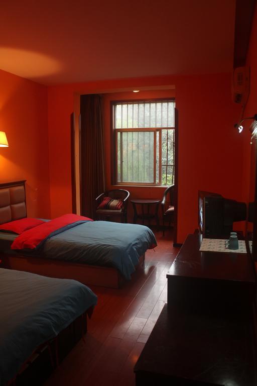 Dengba Hostel Chengdu Branch Zewnętrze zdjęcie