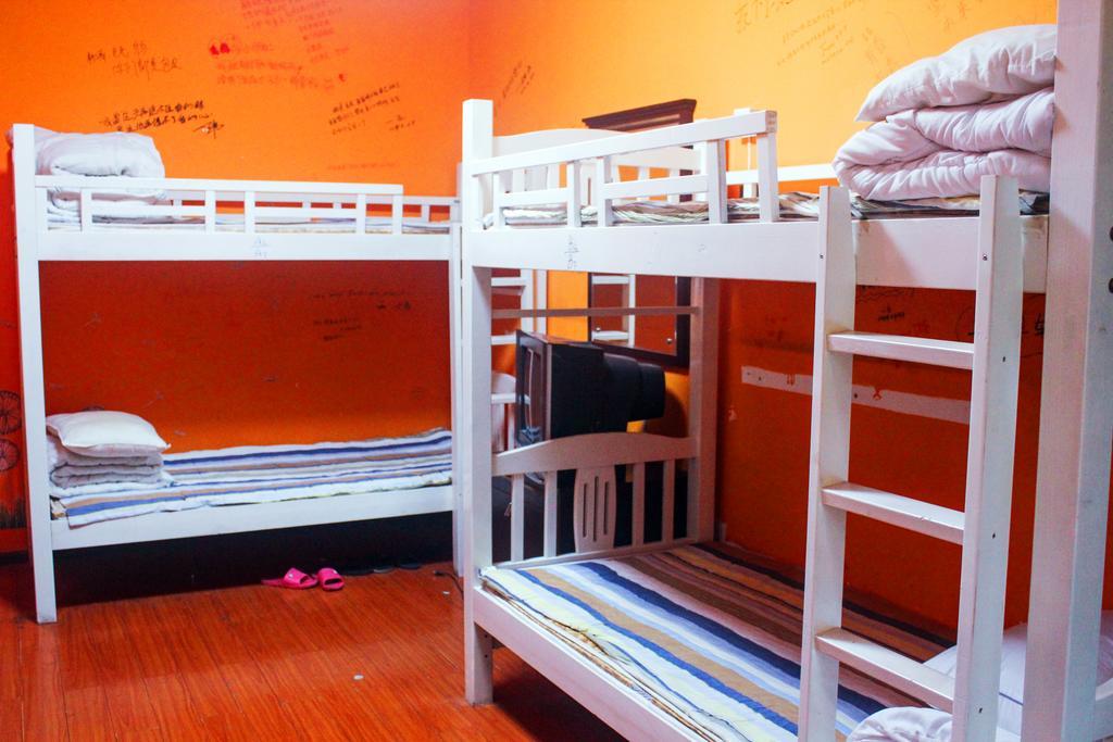 Dengba Hostel Chengdu Branch Zewnętrze zdjęcie